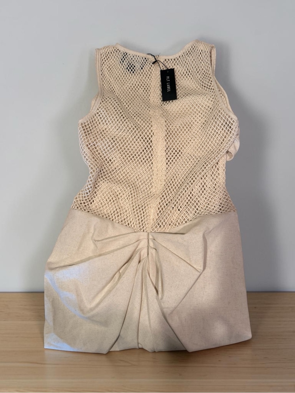 PrettyLittleThing Mesh Panel Ruched Mini Dress - Picture 4 of 6